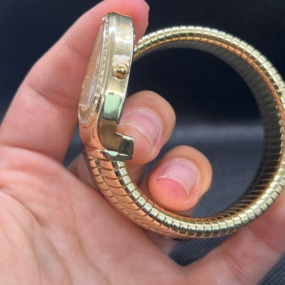 Luxury Serpenti Watch Bestseller! Trendy! - Picture 11 of 14